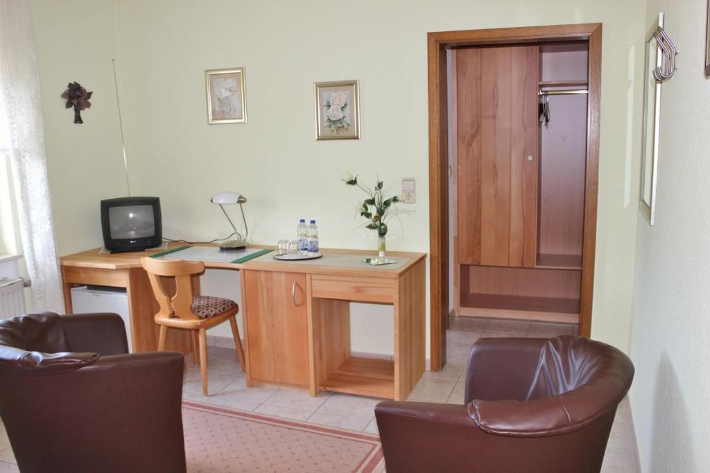 Hotel Pfaelzer Stuben Landstuhl Exteriér fotografie